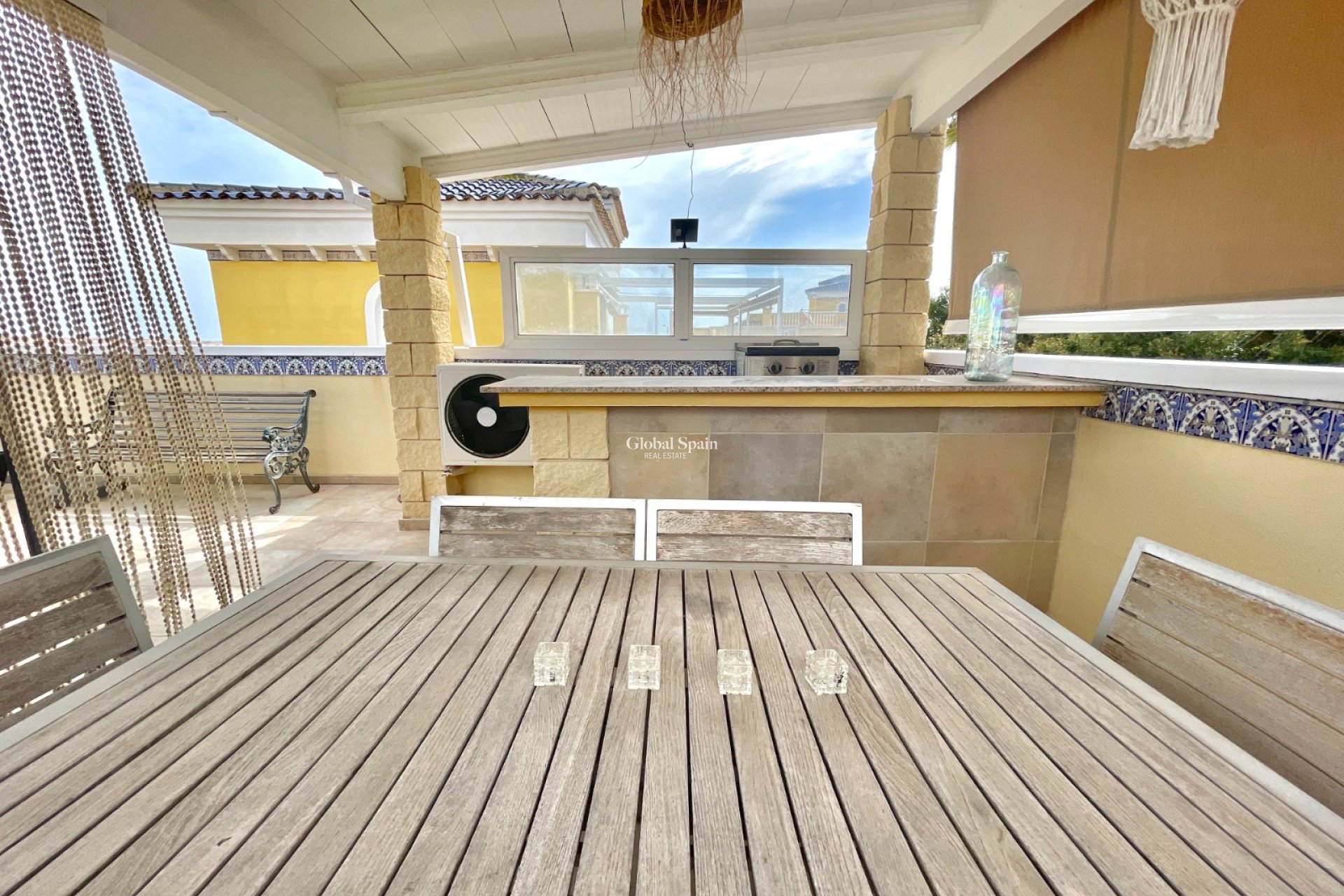 Resale - VILLA -
SAN FULGENCIO - Costa Blanca