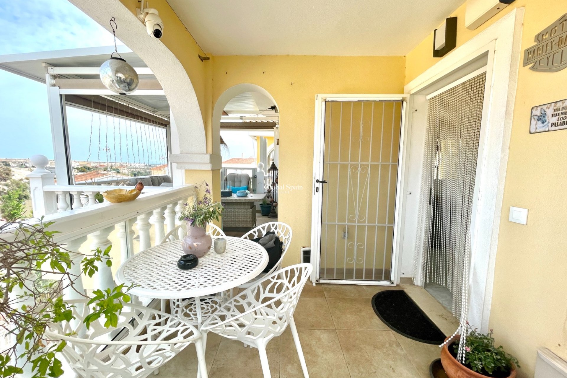 Resale - VILLA -
SAN FULGENCIO - Costa Blanca