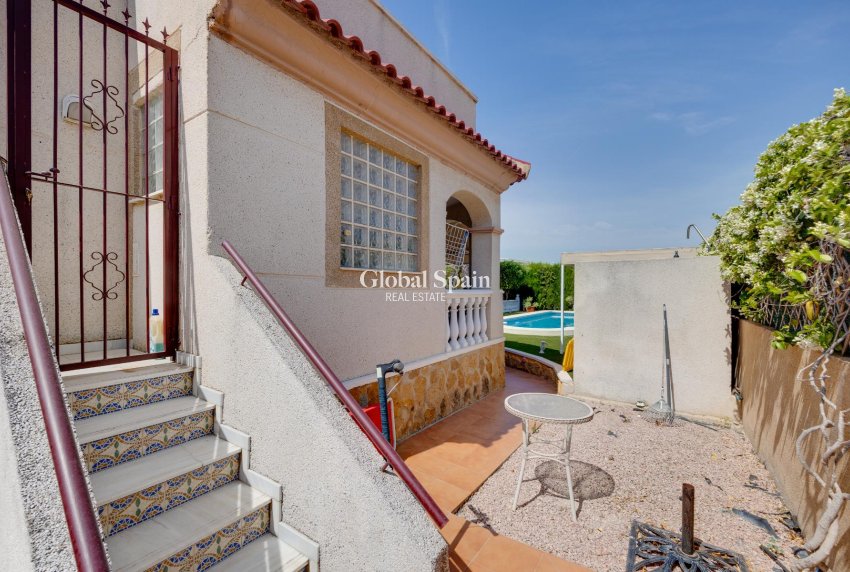 Resale - VILLA -
SAN FULGENCIO - Costa Blanca