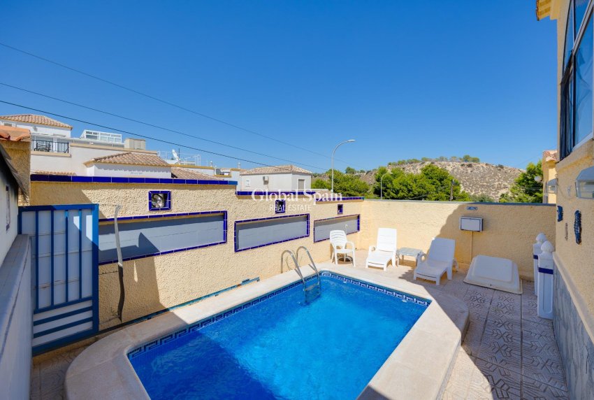 Resale - VILLA -
SAN FULGENCIO - LA MARINA