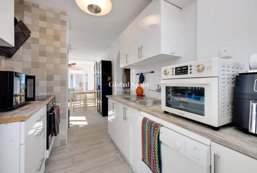 Resale - VILLA -
SAN FULGENCIO - LA MARINA