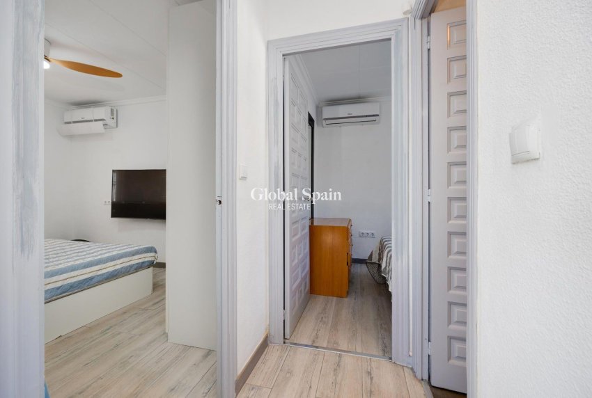 Resale - VILLA -
SAN FULGENCIO - LA MARINA
