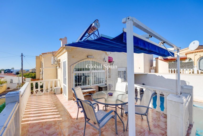 Resale - VILLA -
SAN FULGENCIO - LA MARINA