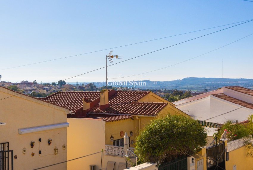 Resale - VILLA -
SAN FULGENCIO - LA MARINA