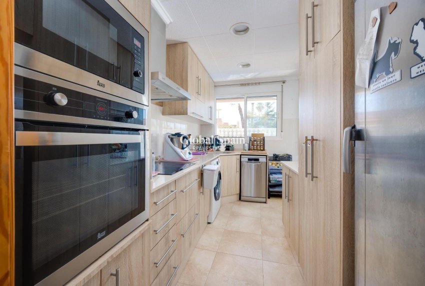 Resale - VILLA -
SAN FULGENCIO - LA MARINA