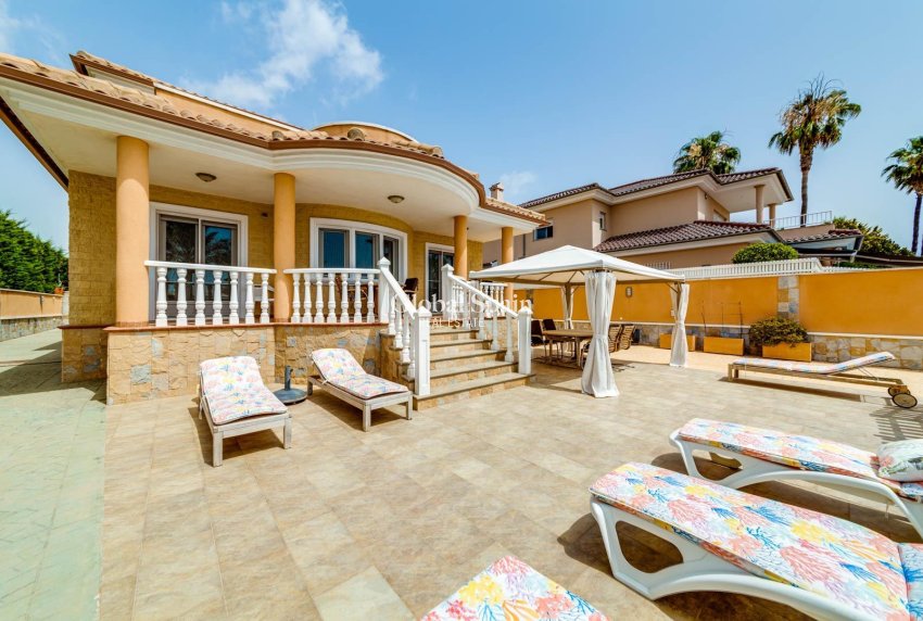 Resale - VILLA -
SAN JAVIER - Costa Calida