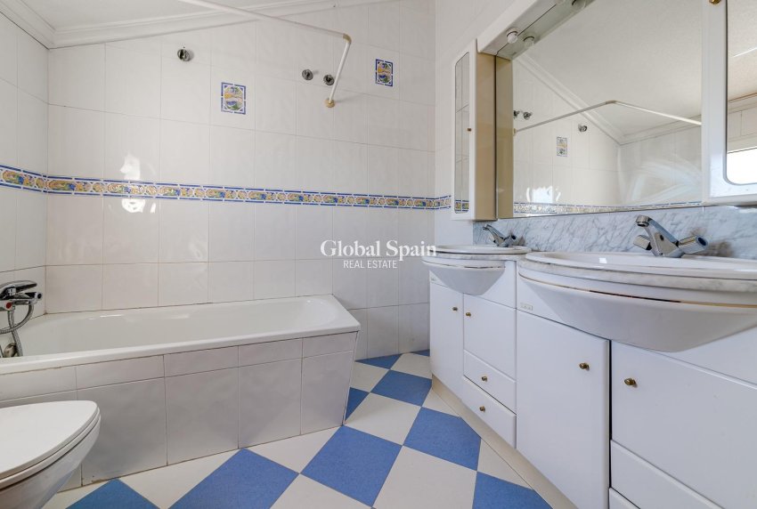 Resale - VILLA -
SAN JAVIER - Costa Calida