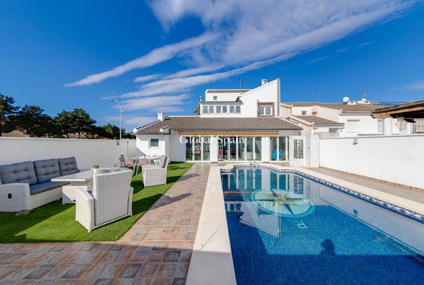 Resale - VILLA -
SAN JAVIER - Costa Calida