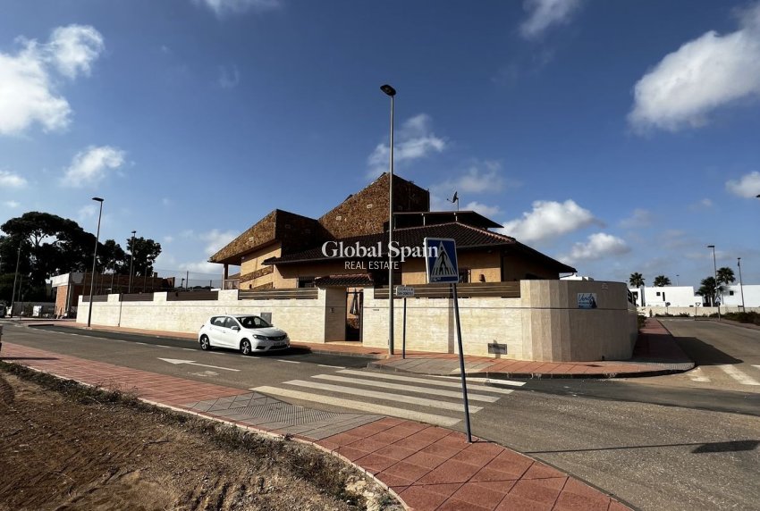 Resale - VILLA -
SAN JAVIER - Costa Calida