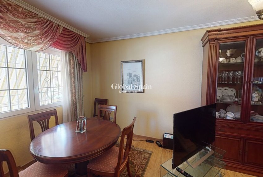 Resale - VILLA -
SAN JAVIER - San Javier