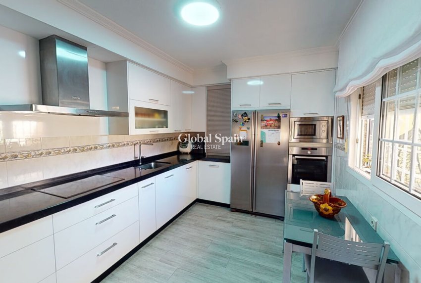 Resale - VILLA -
SAN JAVIER - San Javier