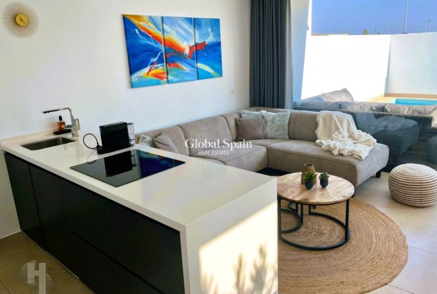 Resale - VILLA -
SAN JAVIER - Santiago de la Ribera