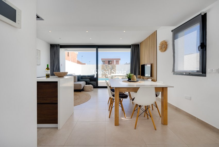 Resale - VILLA -
SAN JAVIER - Santiago de la Ribera