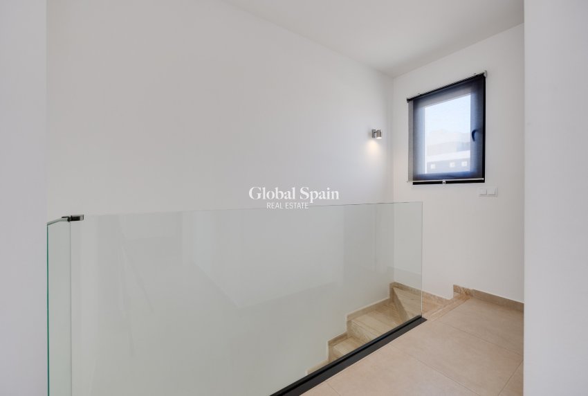 Resale - VILLA -
SAN JAVIER - Santiago de la Ribera