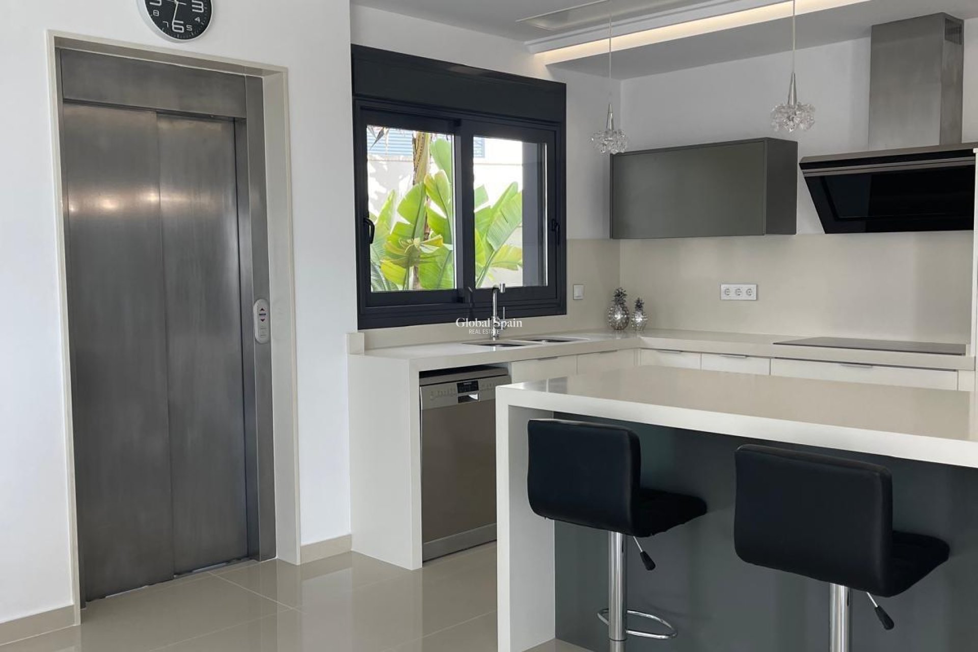 Resale - VILLA -
SAN MIGUEL DE SALINAS - Altos De San Miguel