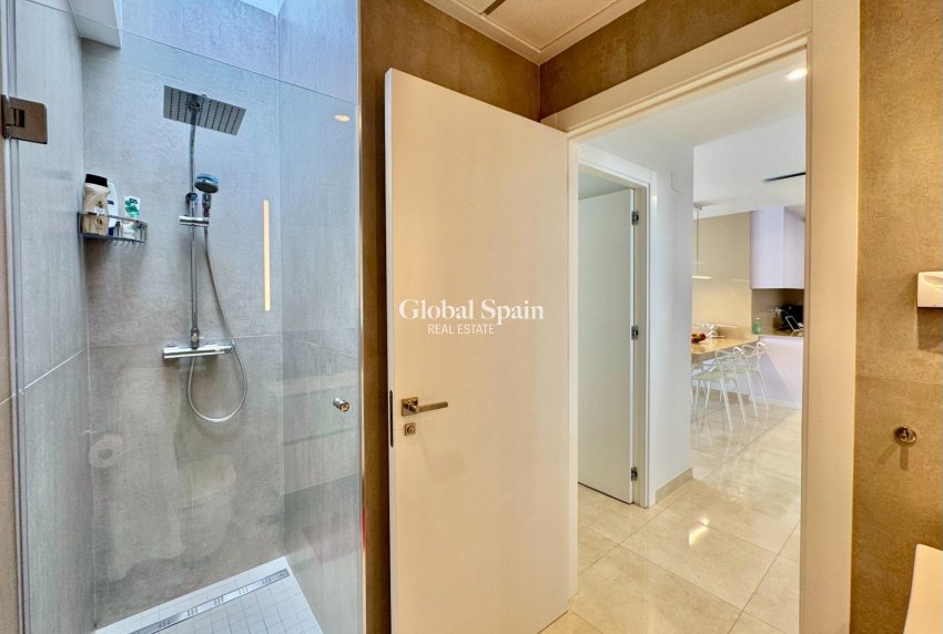 Resale - VILLA -
SAN MIGUEL DE SALINAS - Bellavista