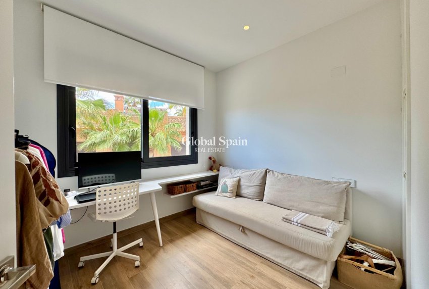 Resale - VILLA -
SAN MIGUEL DE SALINAS - Bellavista