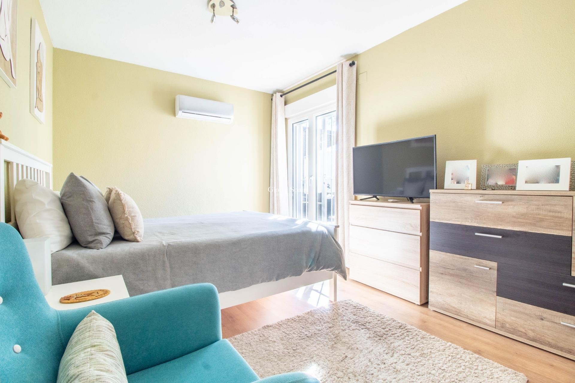 Resale - Villa -
SAN MIGUEL DE SALINAS - Blue Lagoon - El Galan