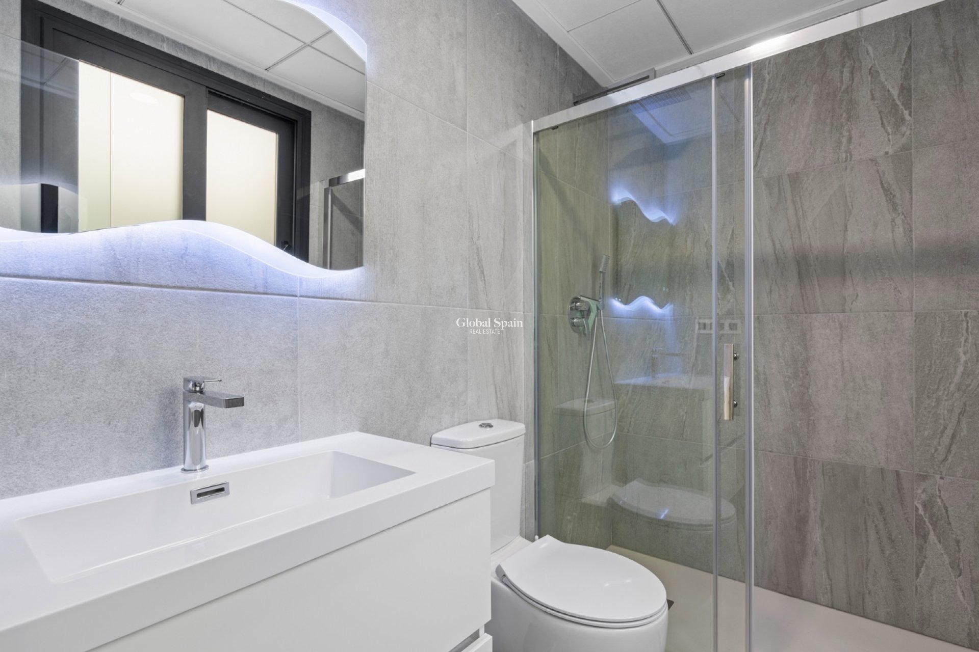 Resale - Villa -
SAN MIGUEL DE SALINAS - Costa Blanca South