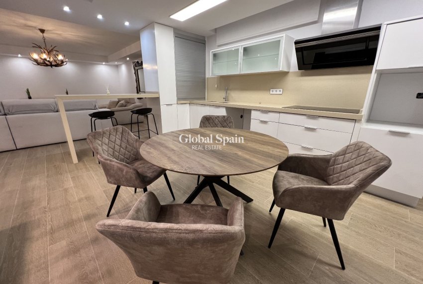 Resale - Villa -
SAN MIGUEL DE SALINAS - Costa Blanca Sur