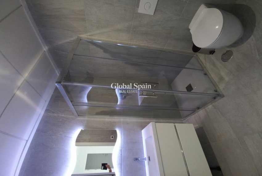 Resale - VILLA -
SAN MIGUEL DE SALINAS - Inland