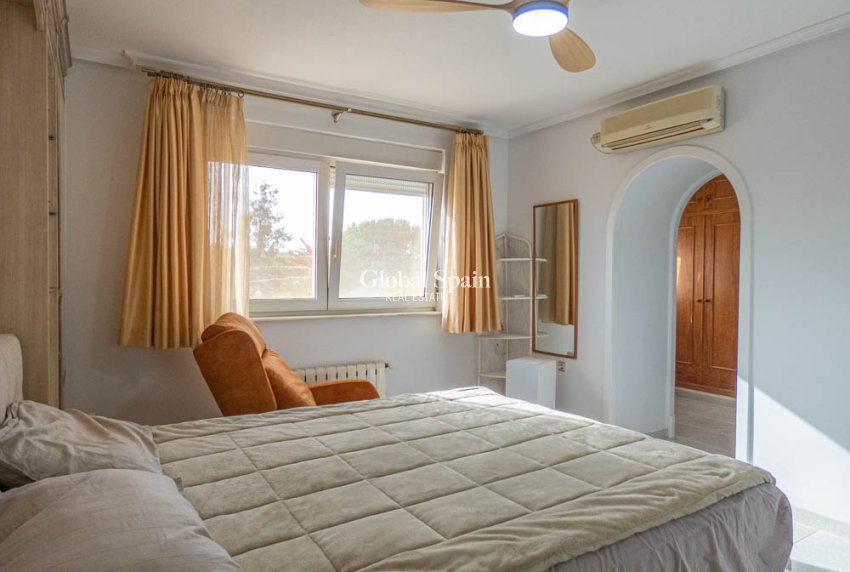 Resale - VILLA -
SAN MIGUEL DE SALINAS - Inland