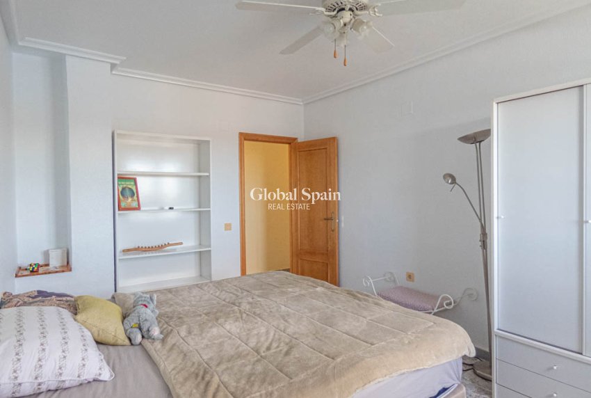 Resale - VILLA -
SAN MIGUEL DE SALINAS - Inland