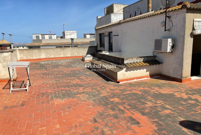 Resale - VILLA -
SAN MIGUEL DE SALINAS - Inland