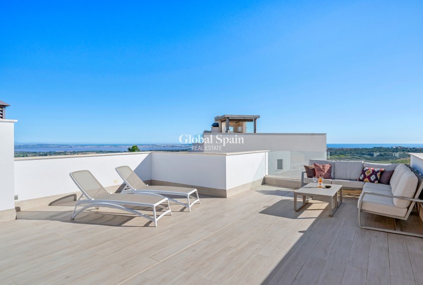 Resale - VILLA -
SAN MIGUEL DE SALINAS - Inland