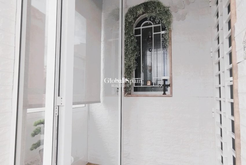 Resale - VILLA -
SAN MIGUEL DE SALINAS - Inland