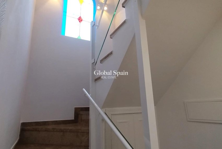 Resale - VILLA -
SAN MIGUEL DE SALINAS - Inland