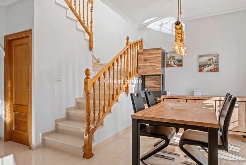 Resale - VILLA -
SAN MIGUEL DE SALINAS - Inland