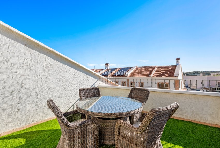 Resale - VILLA -
SAN MIGUEL DE SALINAS - Inland