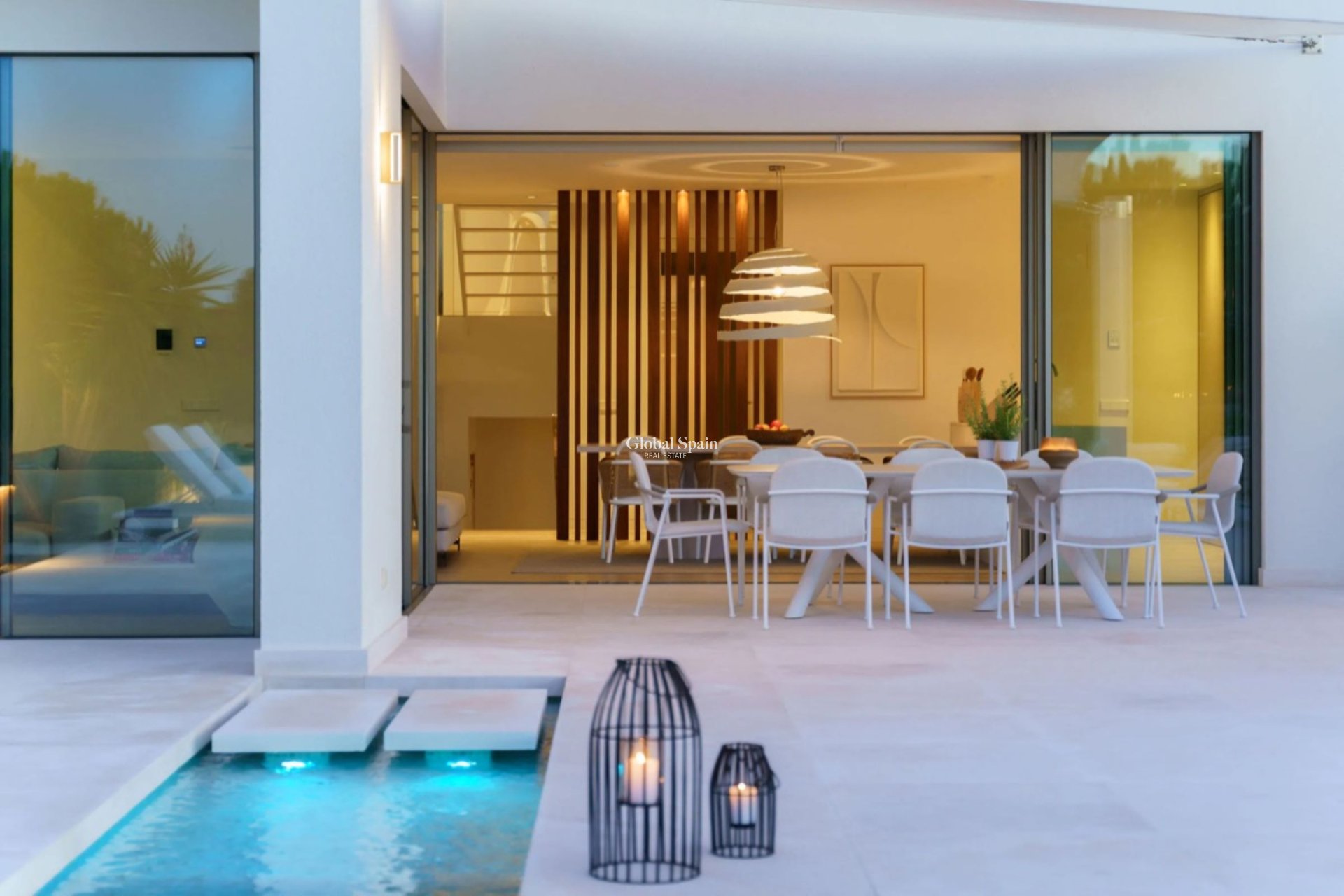 Resale - VILLA -
SAN MIGUEL DE SALINAS - Inland