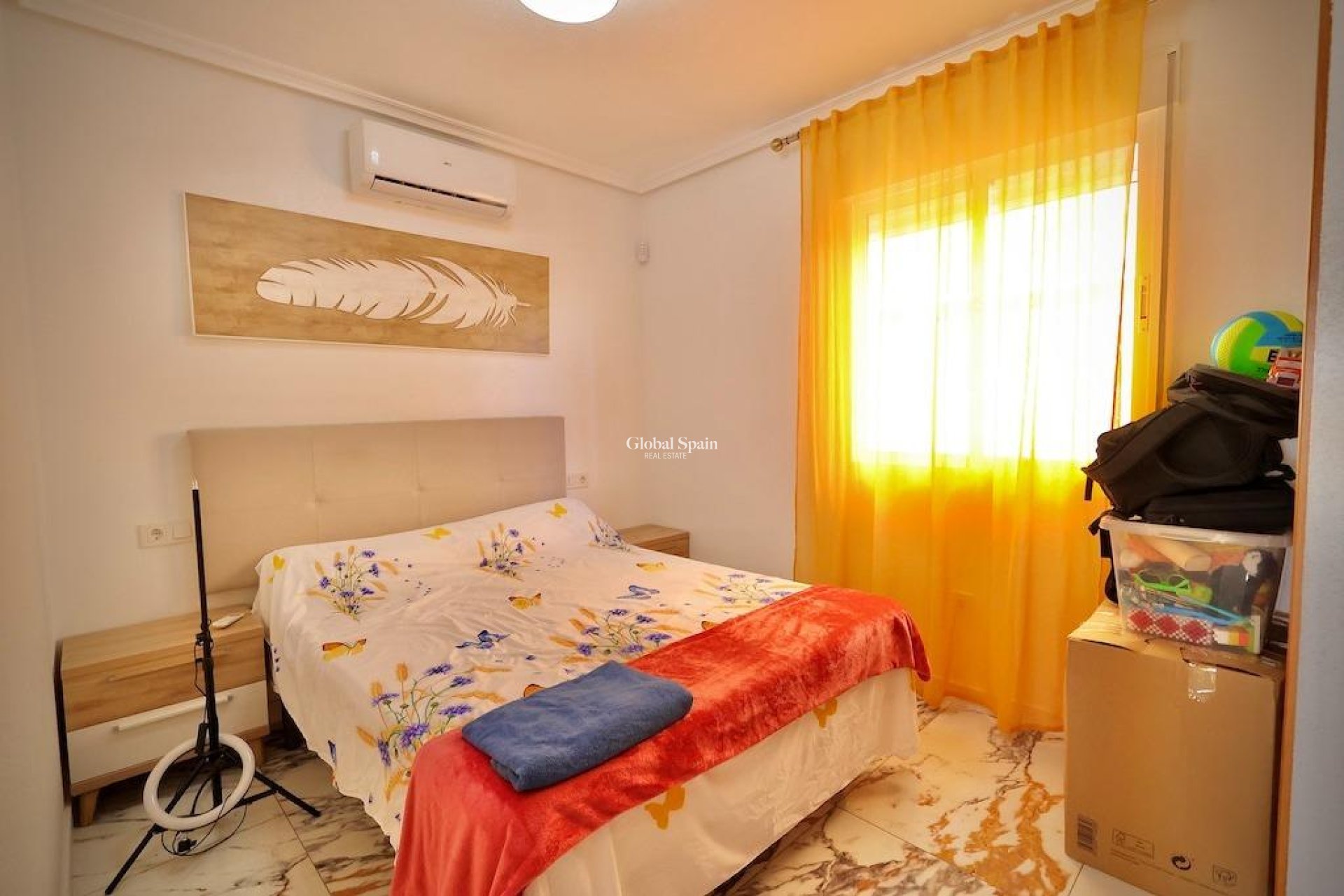 Resale - VILLA -
SAN MIGUEL DE SALINAS - Inland