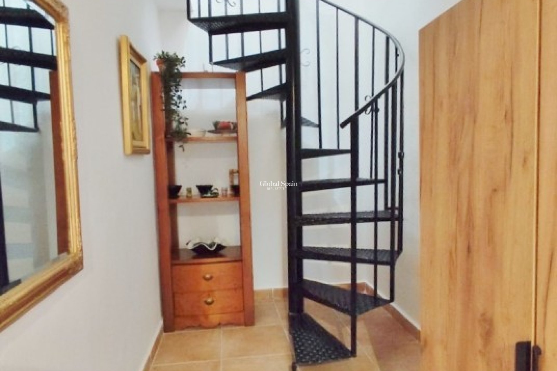 Resale - VILLA -
SAN MIGUEL DE SALINAS - Inland