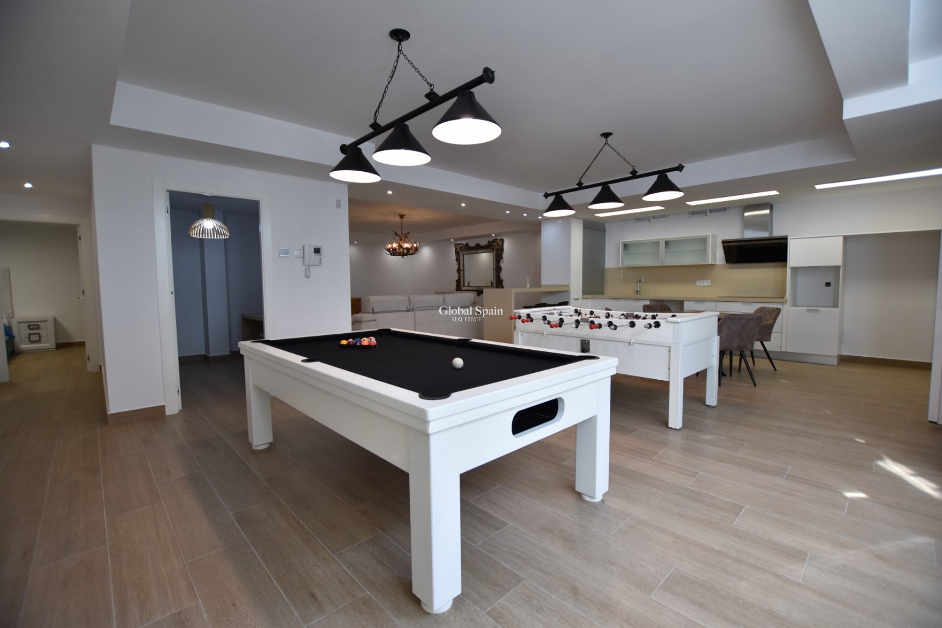 Resale - VILLA -
SAN MIGUEL DE SALINAS - Inland