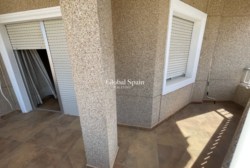 Resale - VILLA -
SAN MIGUEL DE SALINAS - Inland