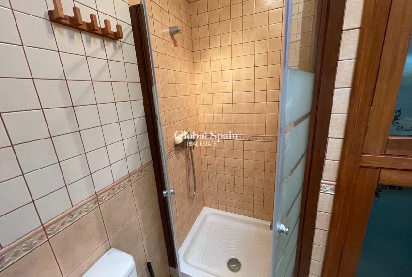 Resale - VILLA -
SAN MIGUEL DE SALINAS - Inland