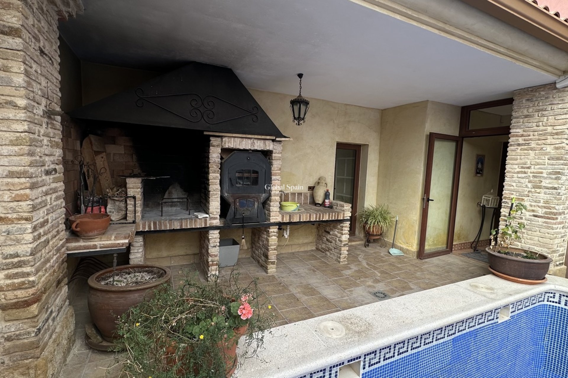 Resale - VILLA -
SAN MIGUEL DE SALINAS - Inland
