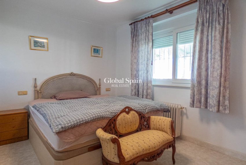 Resale - VILLA -
SAN MIGUEL DE SALINAS - Inland