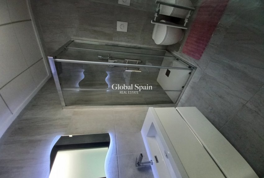 Resale - VILLA -
SAN MIGUEL DE SALINAS - Inland