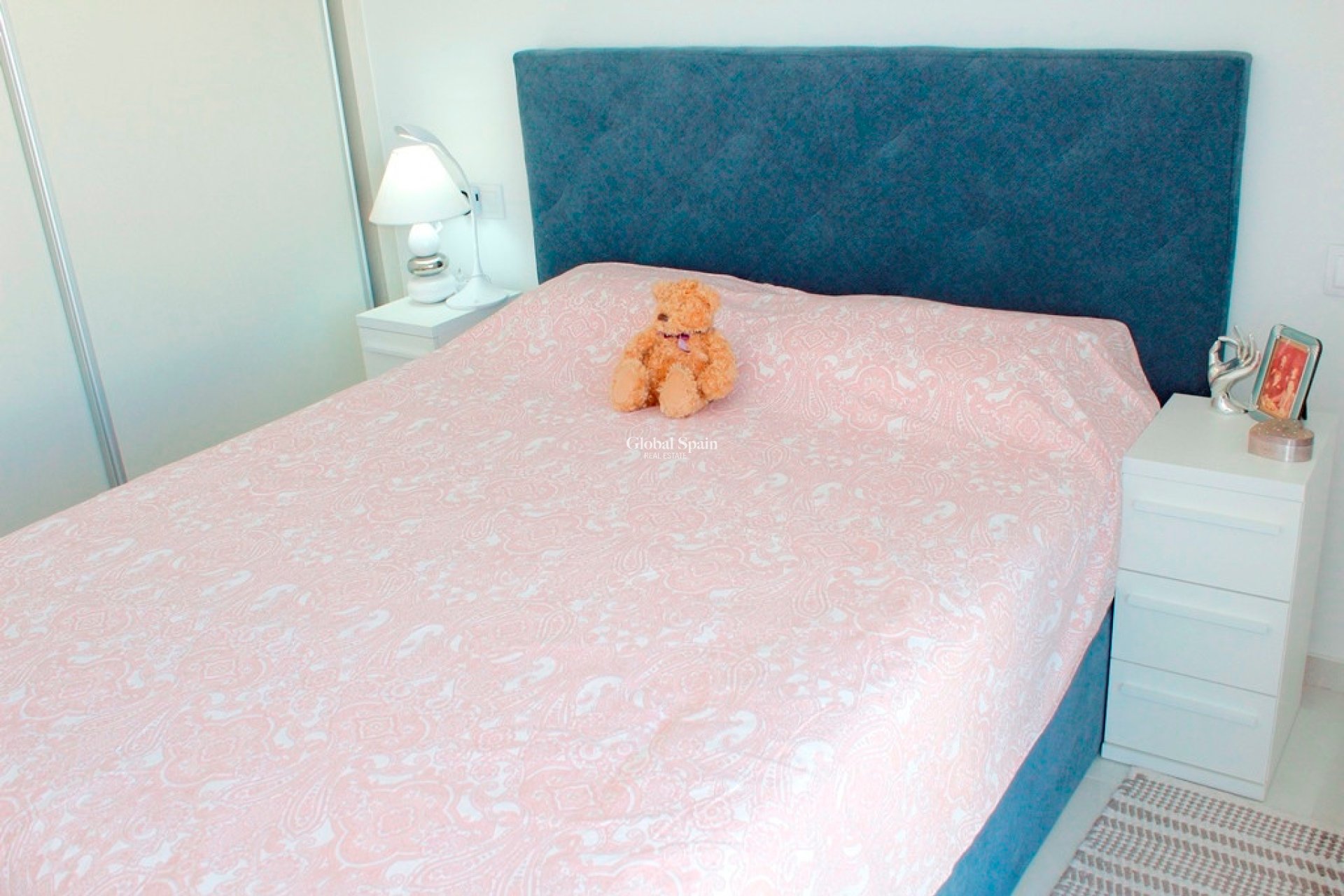 Resale - VILLA -
SAN MIGUEL DE SALINAS - Inland