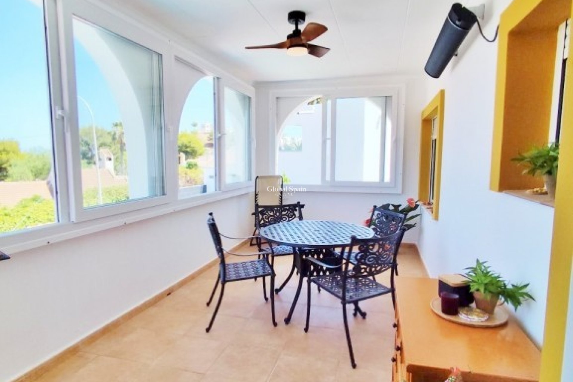 Resale - VILLA -
SAN MIGUEL DE SALINAS - Inland