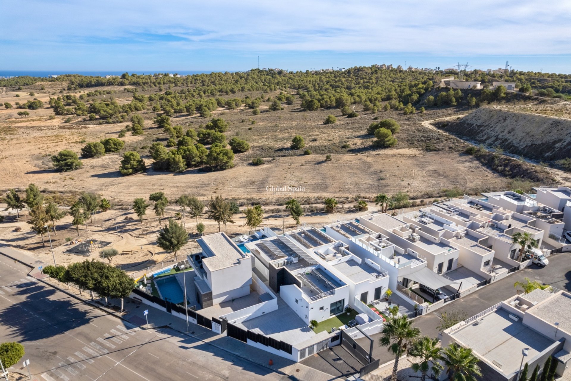 Resale - VILLA -
SAN MIGUEL DE SALINAS - Inland