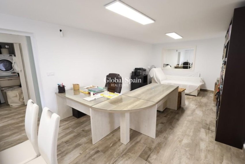 Resale - VILLA -
SAN MIGUEL DE SALINAS - Inland