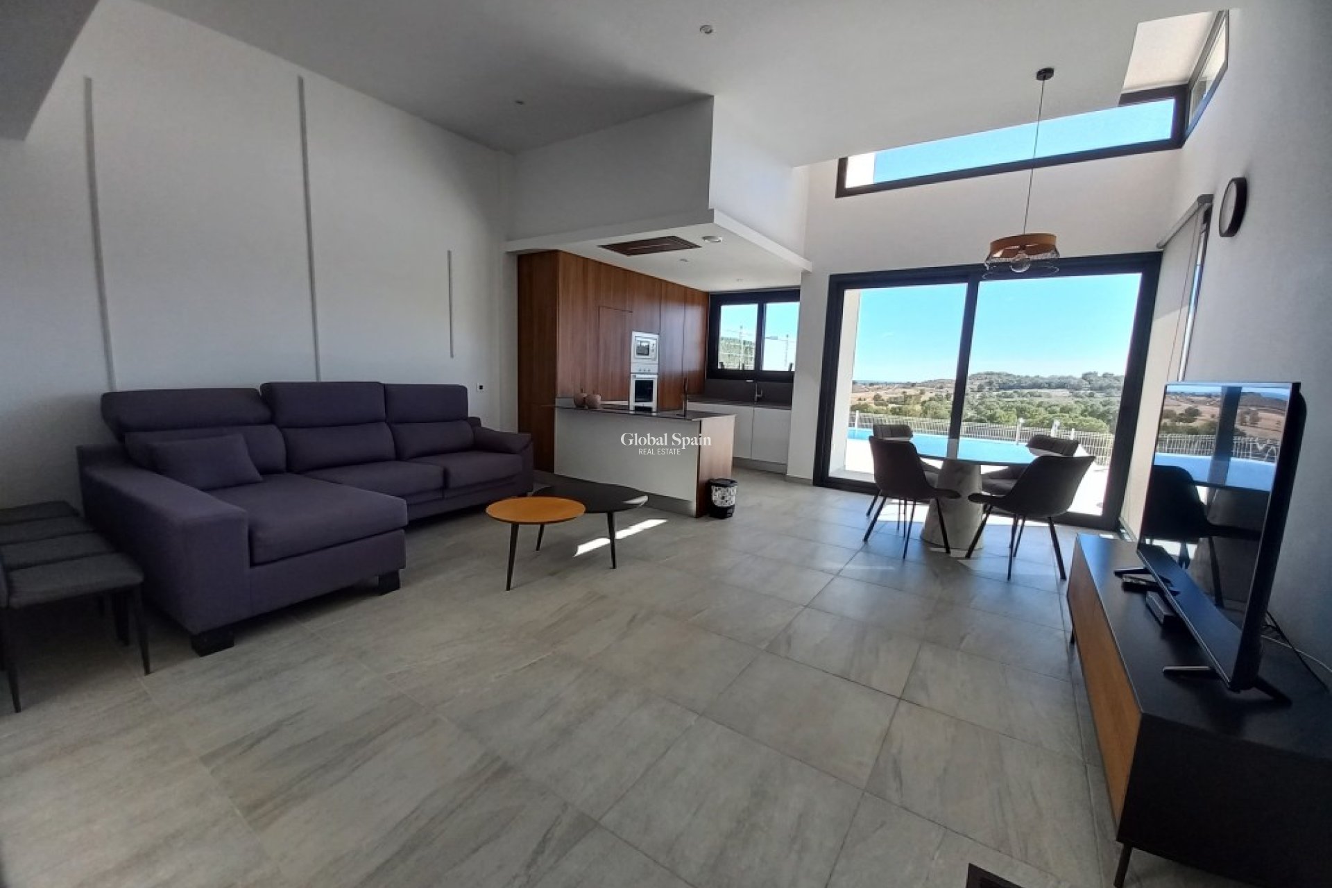 Resale - VILLA -
SAN MIGUEL DE SALINAS - Inland