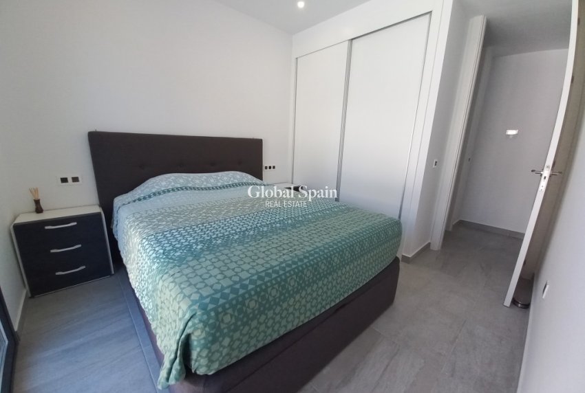 Resale - VILLA -
SAN MIGUEL DE SALINAS - Inland