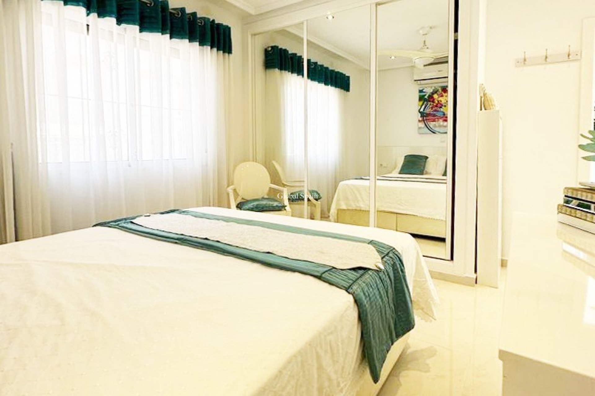 Resale - VILLA -
SAN MIGUEL DE SALINAS - Inland