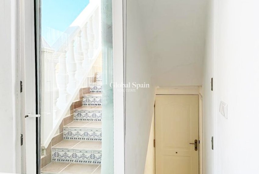 Resale - VILLA -
SAN MIGUEL DE SALINAS - Inland